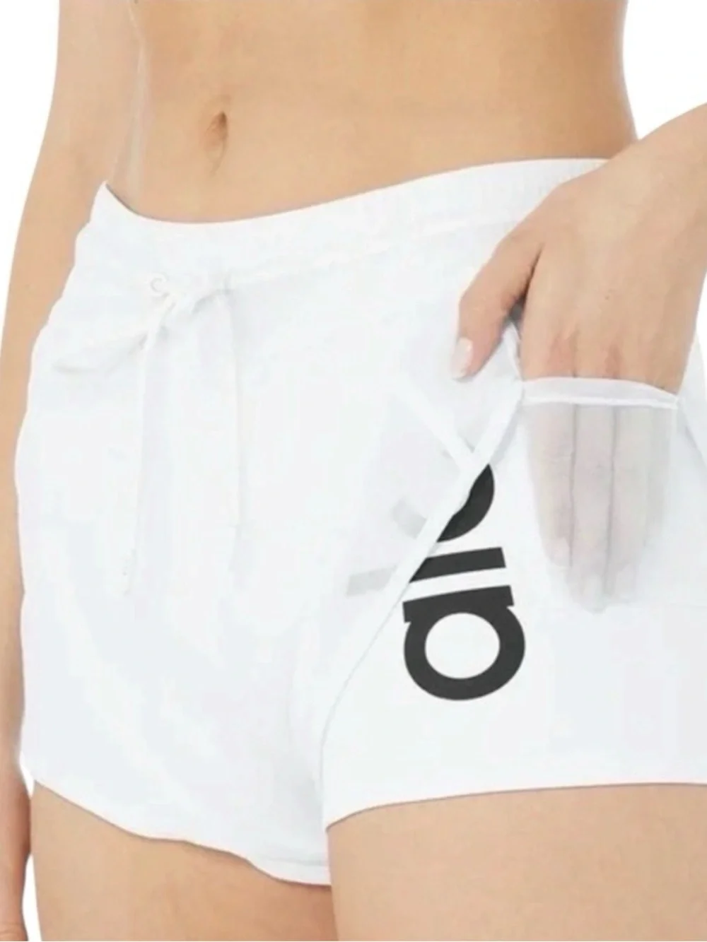 ALO Ambience Shorts - White